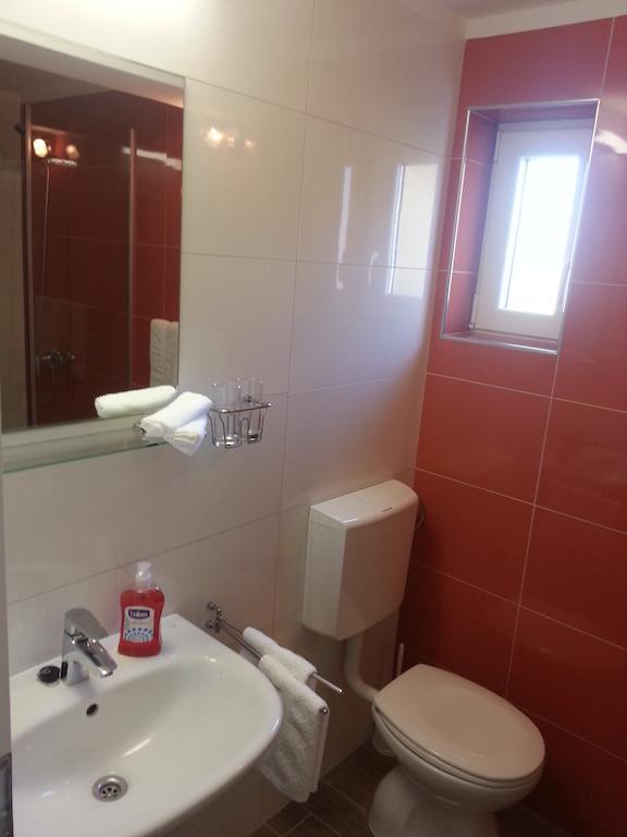 Penzión pre hostí White House 4*